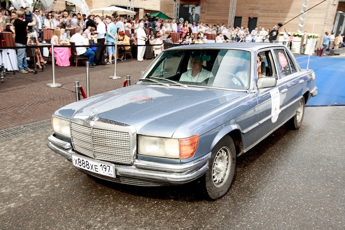 Viktoria Agapova on Visotsky Mercedes.jpg